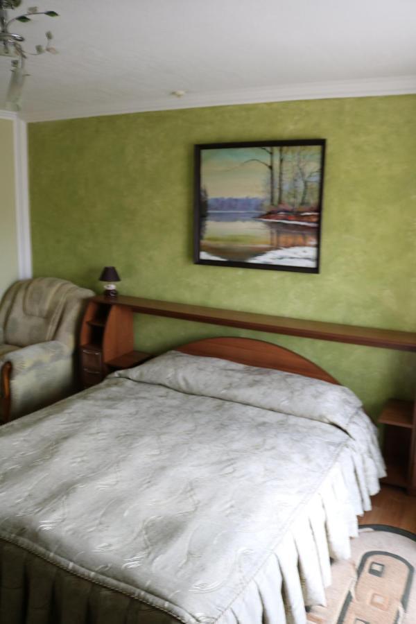 Готель ***Феєрія Tyachiv Buitenkant foto