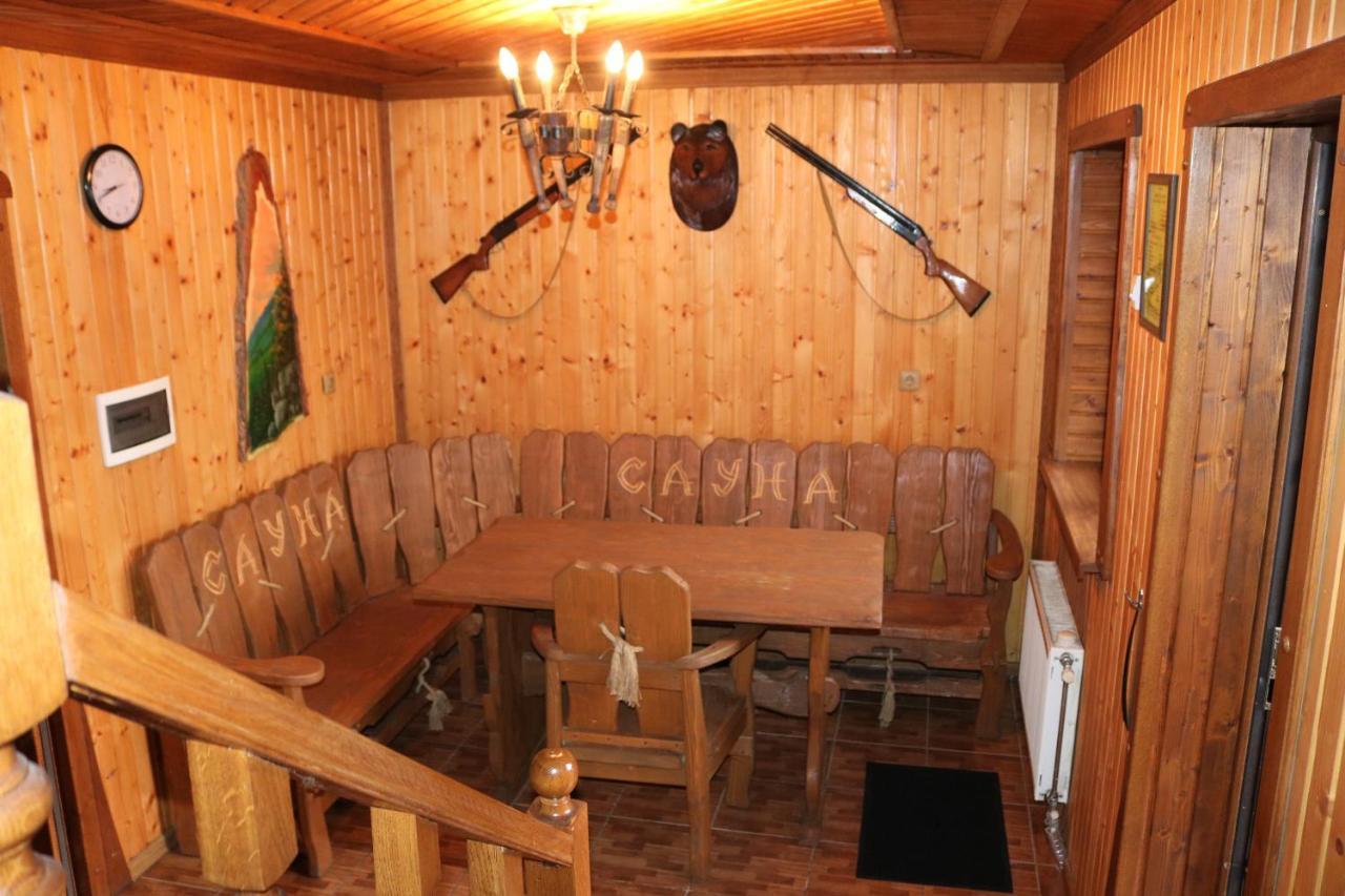 Готель ***Феєрія Tyachiv Buitenkant foto
